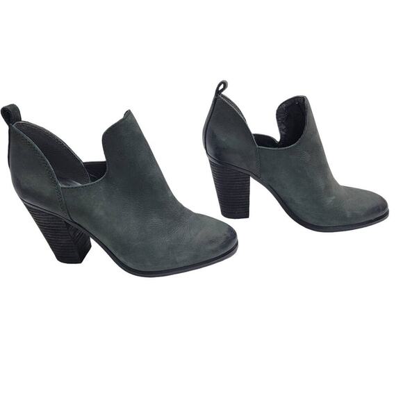 Vince Camuto Federa Booties 7 / 37 Side Cut Out 3 inch Heel Grey - Picture 9 of 10